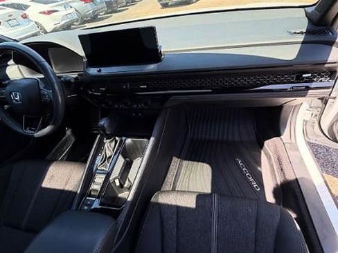 Used 2023 Honda Accord Sport image 13