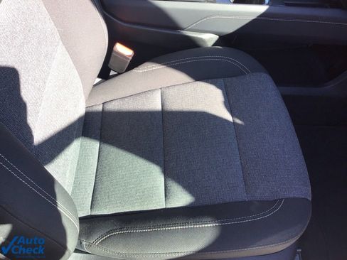 Used 2025 GMC Acadia Elevation image 24