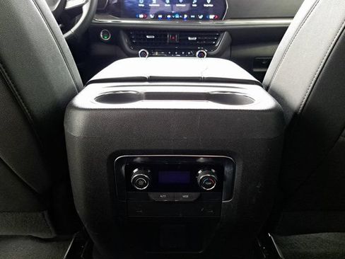 Used 2025 Chevrolet Tahoe LT AWD/4WD image 27
