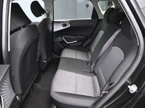 Used 2021 Kia Soul LX image 20