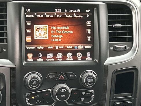 Used 2017 RAM 1500 Limited image 25