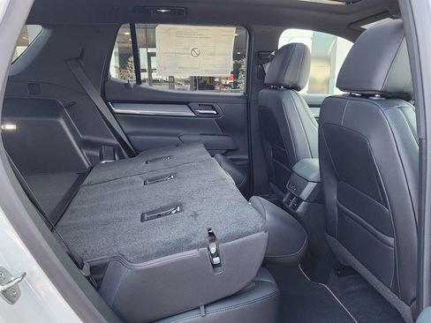 New 2026 GMC Terrain AT4 w/ Convenience Package III image 47