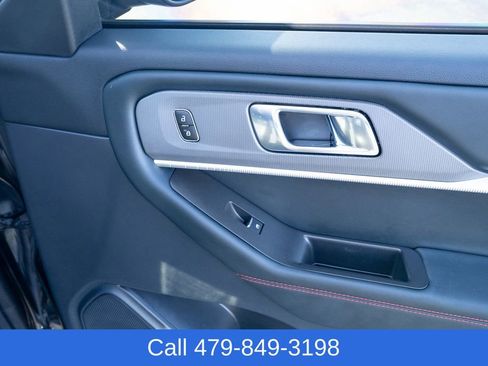 Used 2025 Ford Explorer ST-Line w/ Premium Package image 45