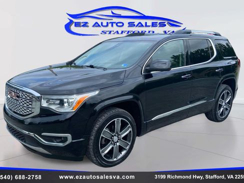 Used 2017 GMC Acadia Denali w/ Technology Package AWD/4WD image 1