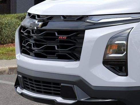 New 2026 Chevrolet Equinox RS w/ Convenience Package III FWD image 13
