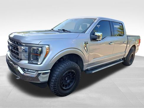 Used 2021 Ford F150 Lariat w/ Equipment Group 502A High AWD/4WD image 3