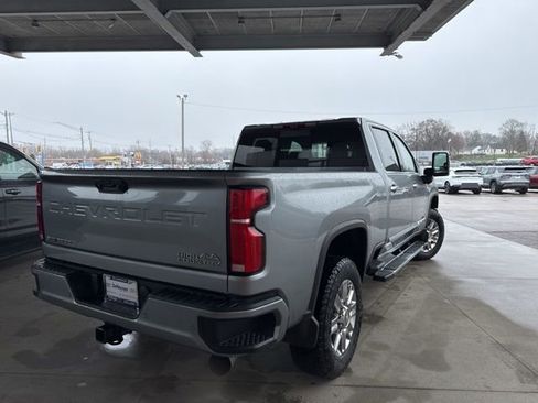 New 2026 Chevrolet Silverado 2500 High Country w/ High Country Premium Package AWD/4WD image 6