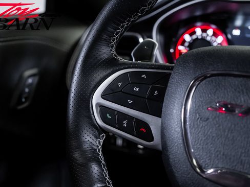 Used 2022 Dodge Challenger SRT Hellcat RWD image 29