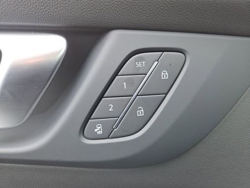 New 2026 Buick Enclave Preferred w/ Power Package image 10