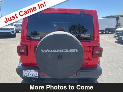 Used 2021 Jeep Wrangler Unlimited Sahara w/ LED Lighting Group AWD/4WD image 4