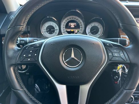 Used 2013 Mercedes-Benz GLK 350 4MATIC image 20