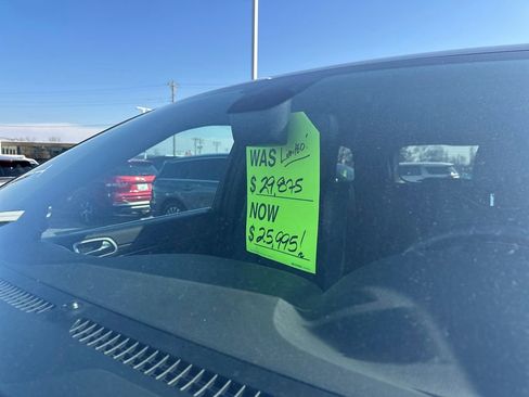 Used 2021 Jeep Grand Cherokee Limited image 10