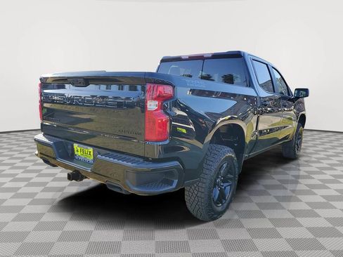 New 2026 Chevrolet Silverado 1500 Custom Trail Boss w/ Dark Appearance Package image 3