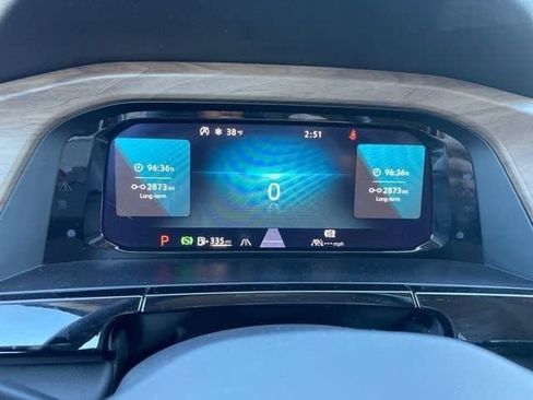 Used 2024 Volkswagen Atlas SE image 20