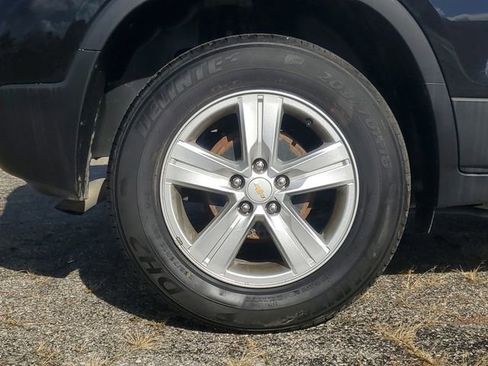 Used 2021 Chevrolet Trax LS w/ Tint and Cruise Package image 6