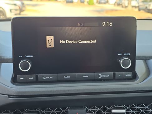 Used 2025 Honda Accord SE image 20