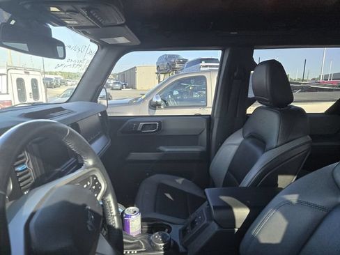 Used 2022 Ford Bronco Black Diamond AWD/4WD image 4