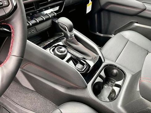 New 2026 Chevrolet Colorado Z71 w/ Technology Package AWD/4WD image 13