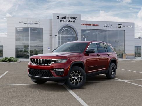 New 2025 Jeep Grand Cherokee Limited w/ Trailer Tow Package AWD/4WD image 1