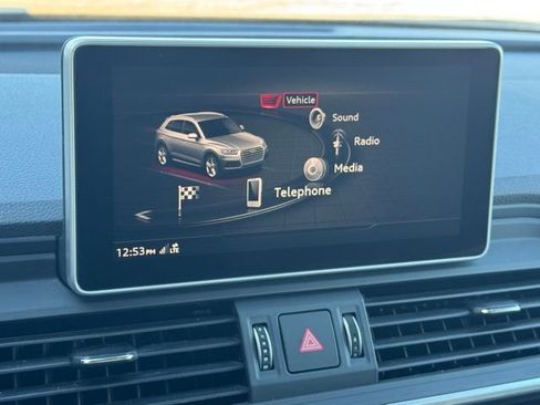 Used 2020 Audi Q5 2.0T Premium Plus image 37