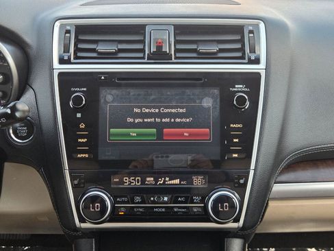 Used 2018 Subaru Outback 2.5i Limited AWD/4WD image 22
