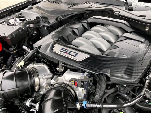 Certified 2025 Ford Mustang GT image 27