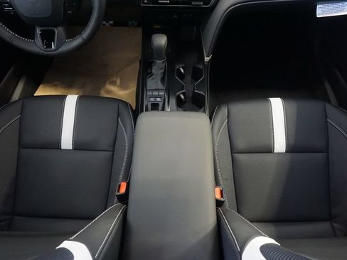 New 2026 Toyota Camry SE FWD image 30
