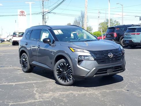 New 2026 Nissan Rogue SV AWD/4WD image 36