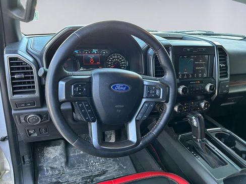 Used 2019 Ford F150 Lariat w/ Equipment Group 502A Luxury AWD/4WD image 9