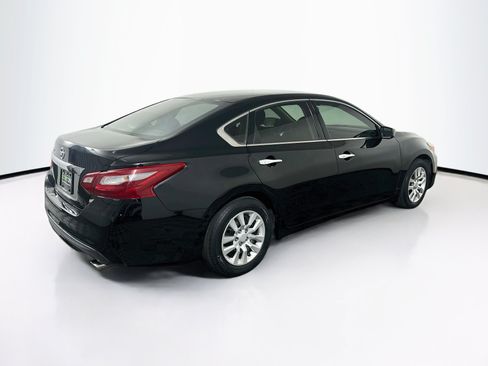 Used 2018 Nissan Altima 2.5 S w/ S Convenience Package FWD image 9