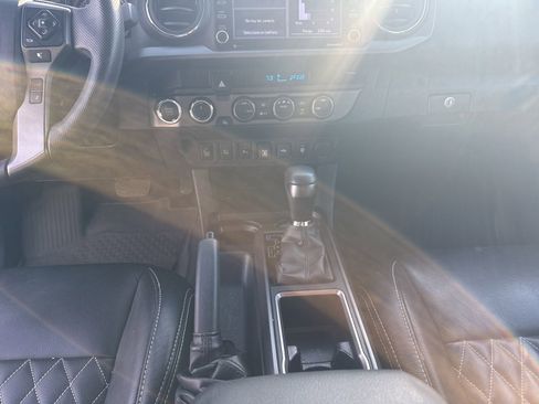 Used 2023 Toyota Tacoma TRD Sport w/ Advanced Technology Package AWD/4WD image 20
