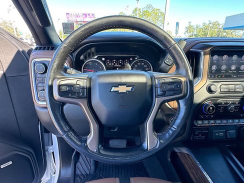 Used 2020 Chevrolet Silverado 2500 High Country w/ Z71 Off-Road Package AWD/4WD image 11