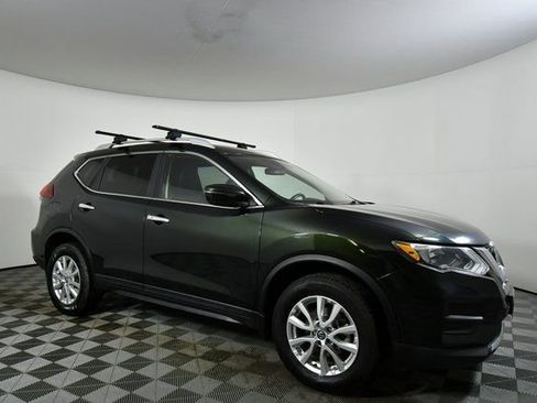 Used 2020 Nissan Rogue SV image 9