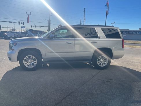 Used 2018 Chevrolet Tahoe LT image 4
