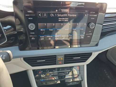 New 2026 Volkswagen Jetta SE image 9