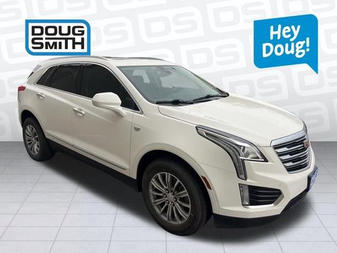 Used 2018 Cadillac XT5 Luxury w/ Driver Awareness Package image 7
