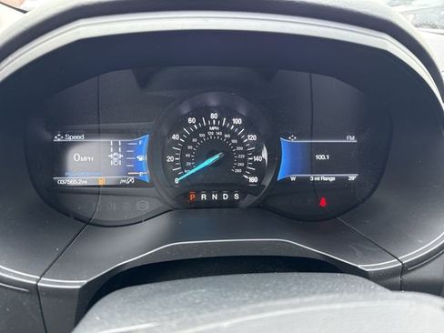 Used 2022 Ford Edge SEL w/ Convenience Package image 12