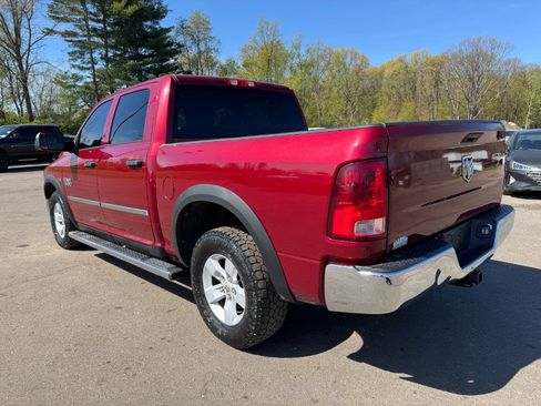 Used 2014 RAM 1500 ST w/ SXT Appearance Group AWD/4WD image 3