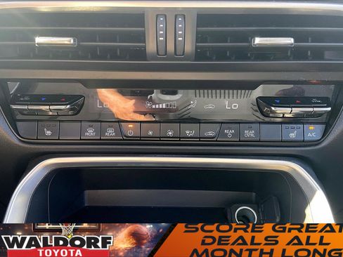 Used 2025 MAZDA CX-90 3.3 Turbo w/ Premium Sport Pkg image 39