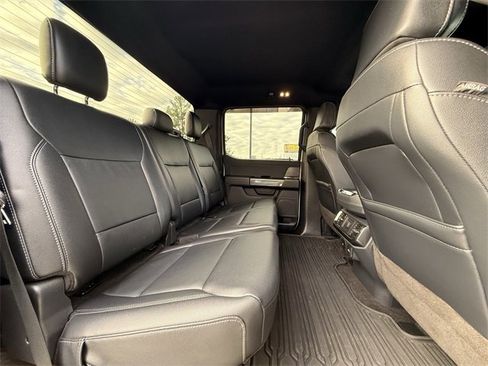 Used 2022 Ford F150 XLT w/ Equipment Group 302A High image 17