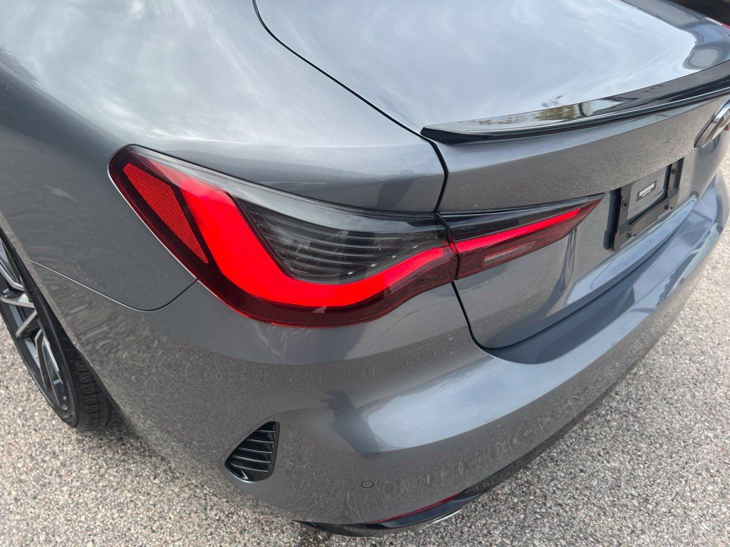 Used 2023 BMW 430i xDrive Coupe w/ Premium Package AWD/4WD image 23
