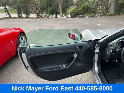 Used 2007 Pontiac Solstice Convertible w/ Premium Package RWD image 27