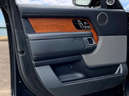 Used 2021 Land Rover Range Rover P525 Westminster Edition LWB AWD/4WD image 20
