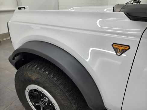 Used 2023 Ford Bronco Badlands w/ Sasquatch Package image 36