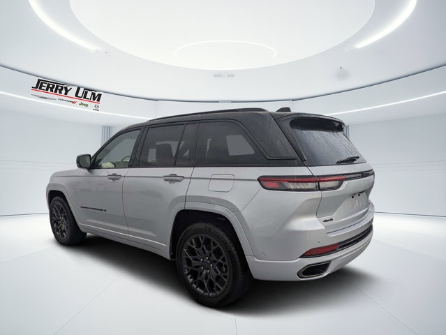 Certified 2025 Jeep Grand Cherokee Summit w/ Obsidian Package AWD/4WD image 5