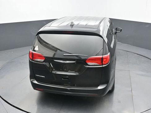 New 2025 Chrysler Voyager LX image 50