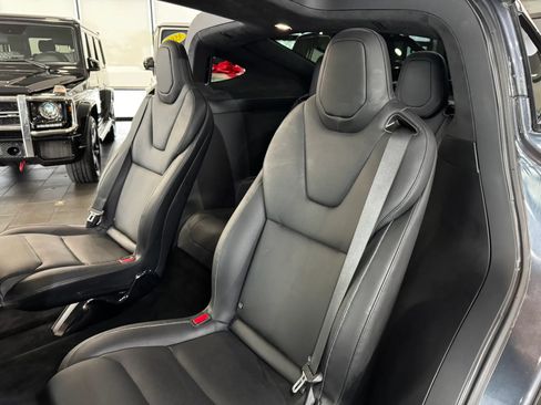Used 2022 Tesla Model X Plaid AWD/4WD image 25