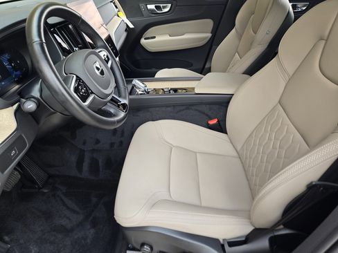 Used 2026 Volvo XC60 B5 Plus w/ Protection Package Premier AWD/4WD image 11