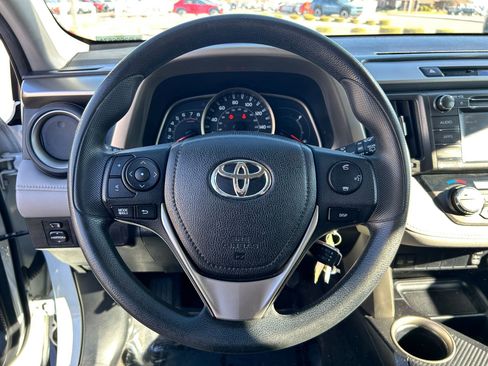 Used 2015 Toyota RAV4 XLE image 13