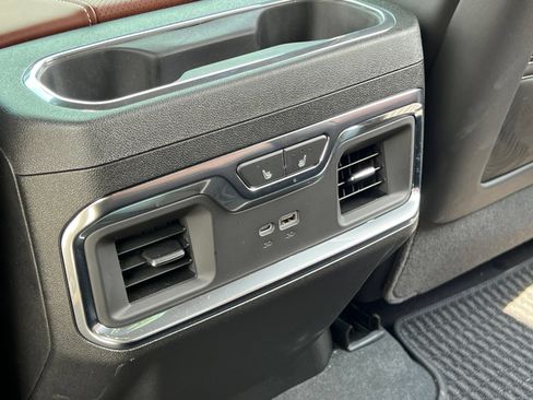 Used 2025 GMC Sierra 1500 Denali Ultimate AWD/4WD image 22